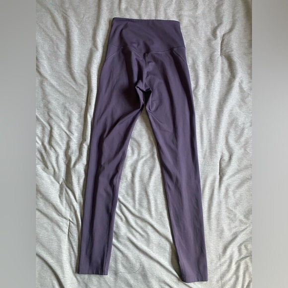Girlfriend Collective Compressive High Rise Legging Dahlia Purple Size XS - Picture 7 of 10
